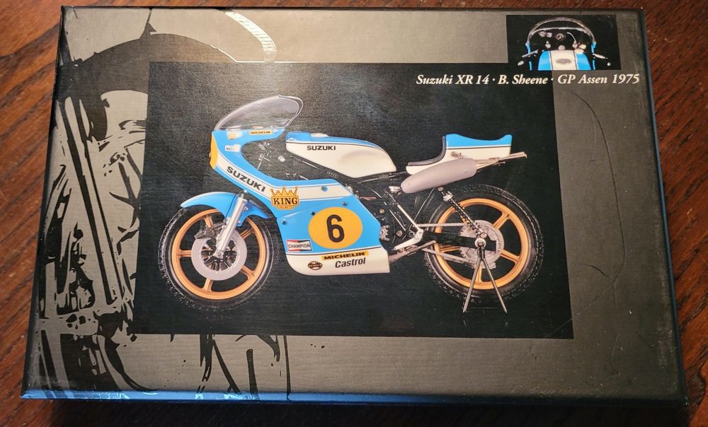 Minichamps SUZUKI XR14 Barry Sheene Grand Prix Assen 1975 | Kaufen auf  Ricardo