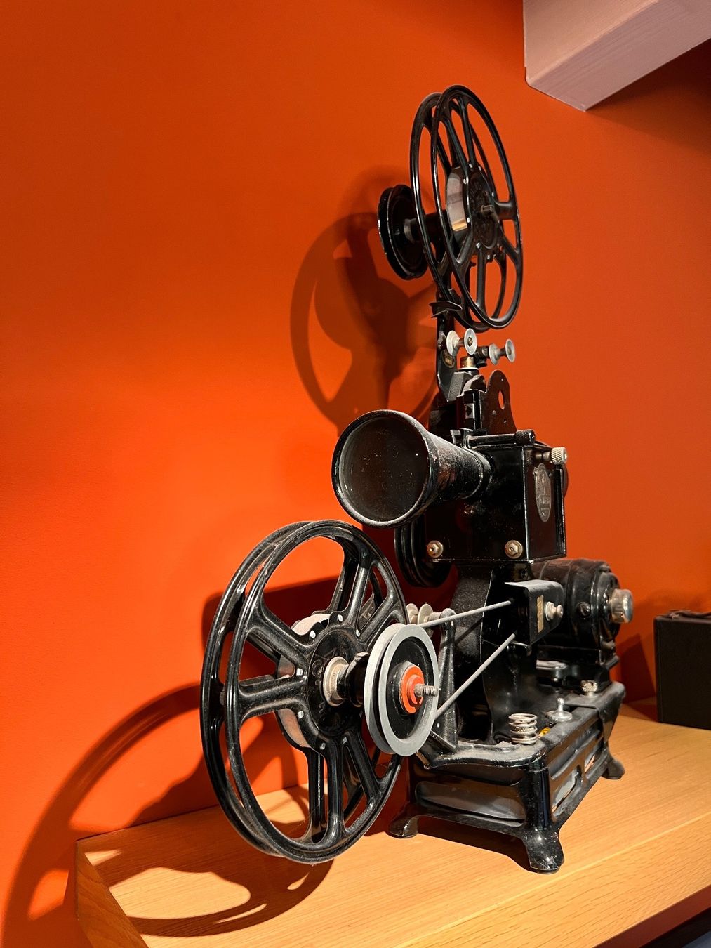 cine-proyector pathé baby 9,5mm el mejor de tc - Comprar Cinexin