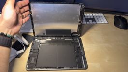 Apple iPad Air 5 WiFi, für Ersatzteile - Display Defek