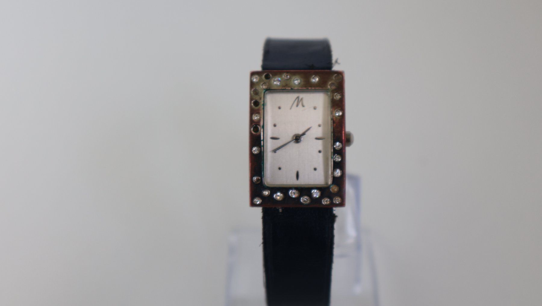 Orologi: Damen Uhr  läuft mit Garantie – Usato da Willisau venduto da flabastian 1