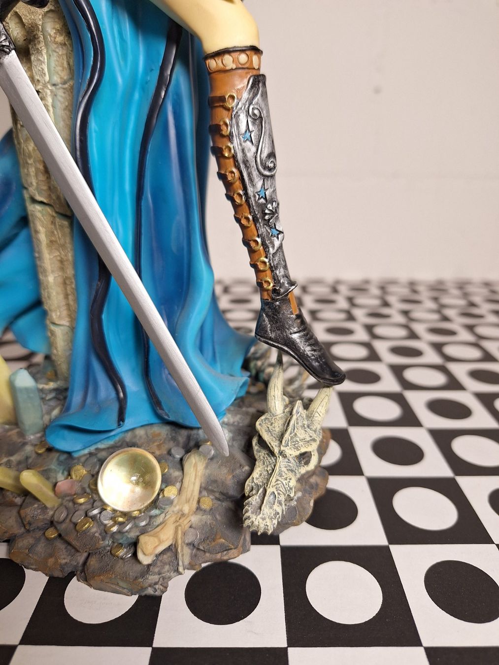 Statuette: Fantasyfigur "Elfe mit Schwert" – Usato da Niederhasli venduto da ZZoki 6