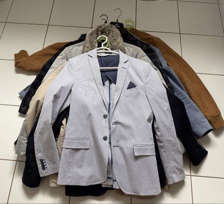 Italo Sale: Herren Jacken, Blazer und Anzüge im Paket