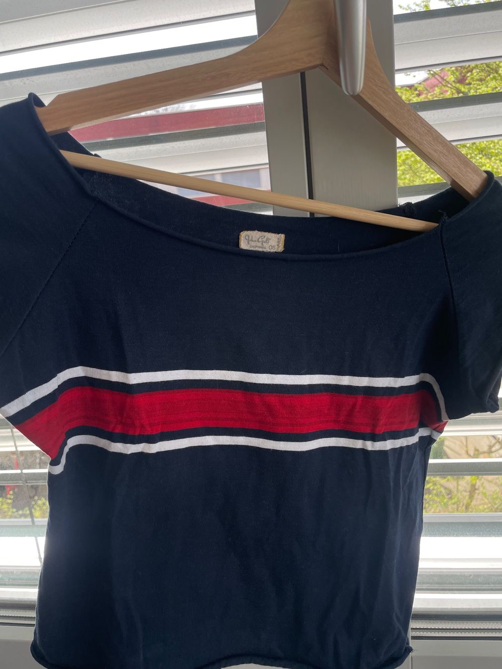 Brandy Melville T-Shirts: Tshirt – Gebraucht aus Lyss von jos_wg7w 1