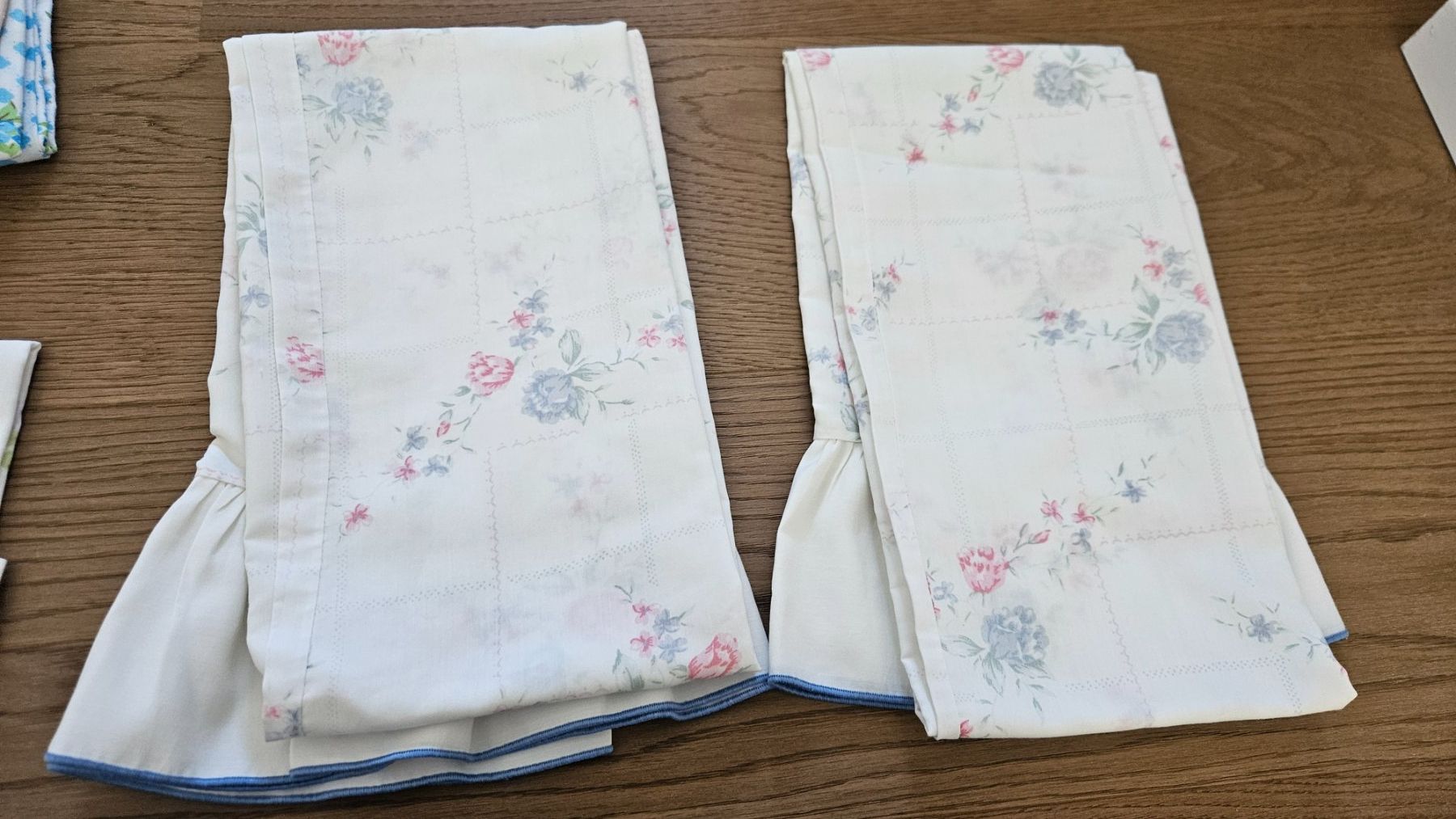 Biancheria da letto: Parure da letto fiorata – Usato da Melano venduto da H-Sara 4