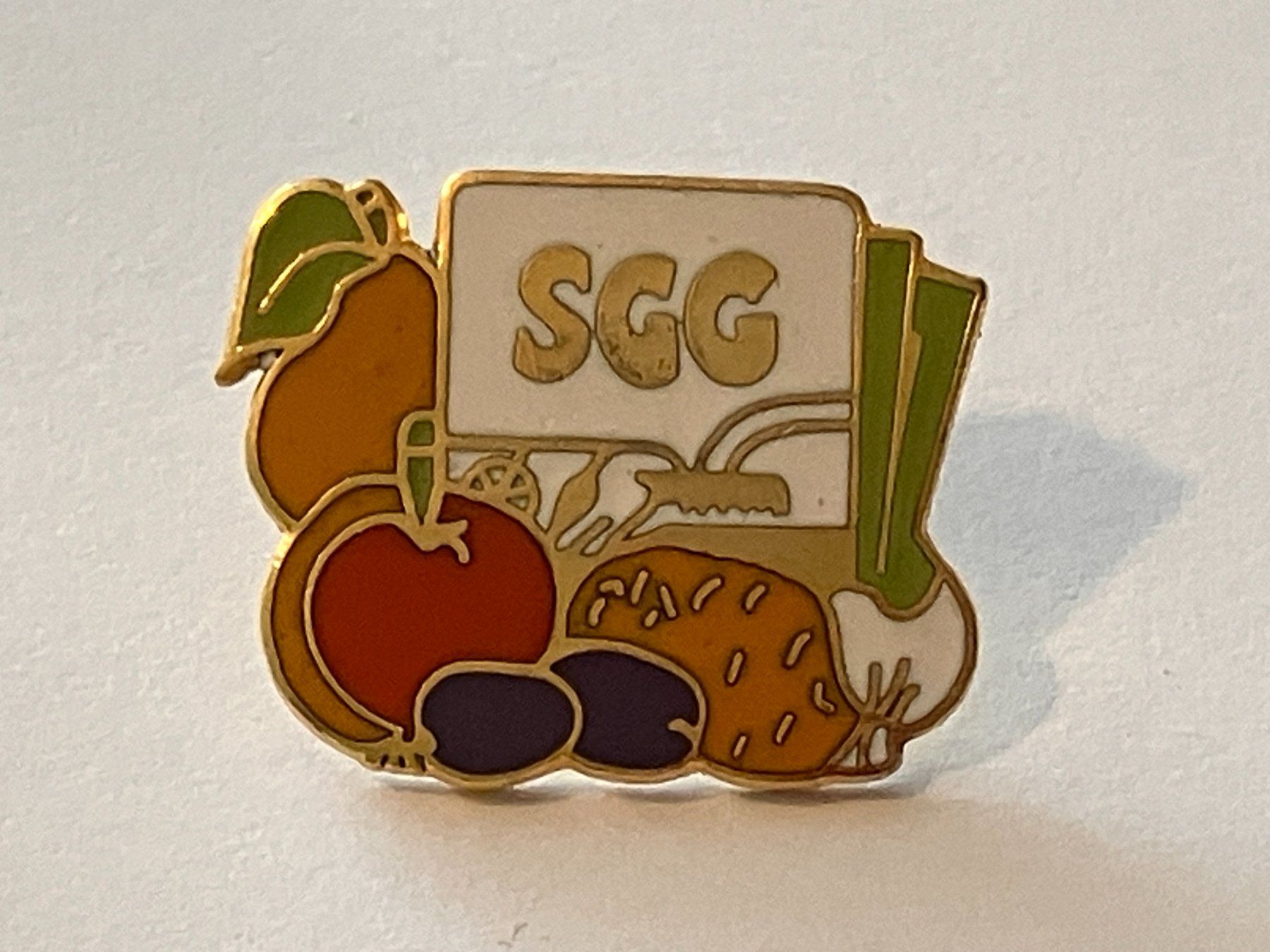 Placchette & Badge: 1 Pin SGG Früchte – Usato da Basel venduto da djwwpp