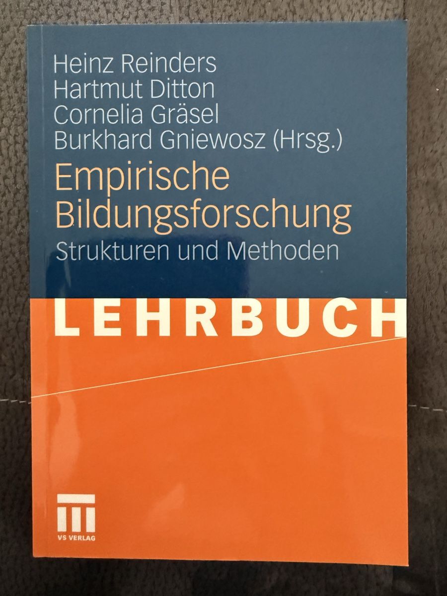 Libri: Lehrbuch: Empirische Bildungsforschung  – Nuovo (secondo la descrizione) da Lyss venduto da chr_p9zd