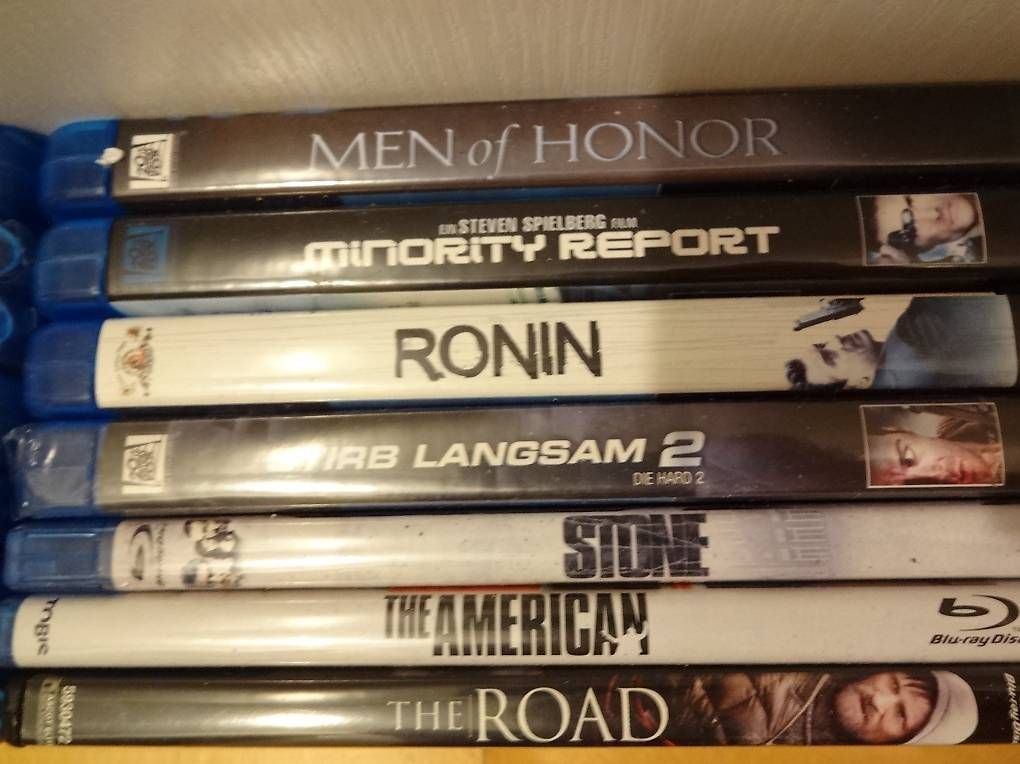 Tous les DVDs: 14 Bluray, v.a. Action – D'occasion à Olten par J.Gr 1
