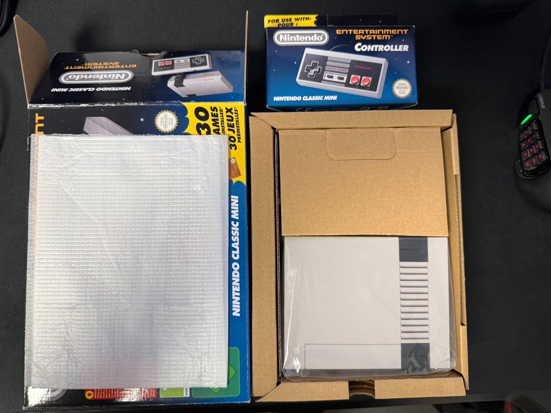 Nintendo Console: Nintendo Nes Mini Complète Comme Neuf – Nuovo (secondo la descrizione) da Pont-de-la-Morge venduto da Darfal 1