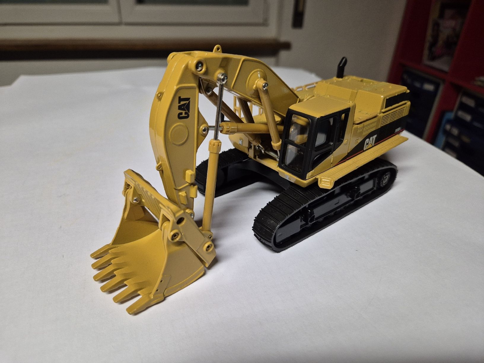 Caterpillar Kit di modellismo & Modellini statici: Caterpillar 365B. butte – Nuovo (secondo la descrizione) da Moutier venduto da cat365