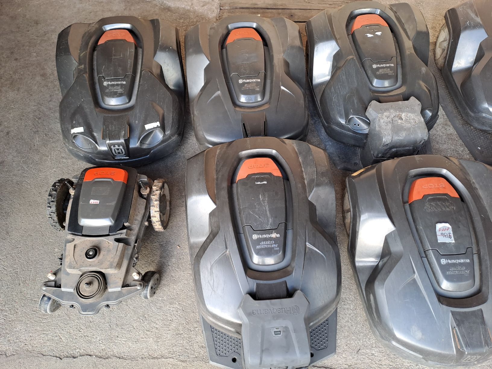 Husqvarna Tagliaerba: Husqvarna Automower Rasenroboter – Difettoso da Gossau SG venduto da MX450 2