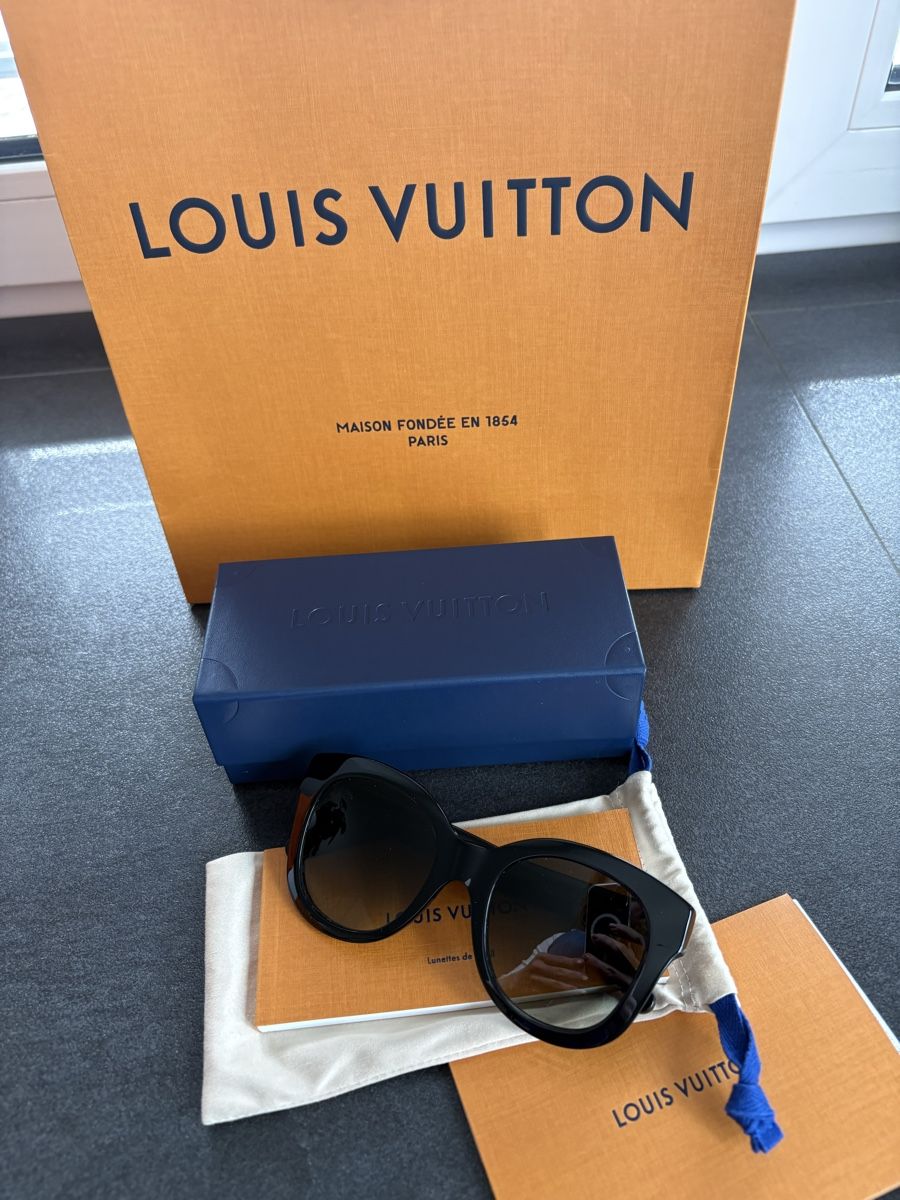 Louis Vuitton Occhiali & Lenti: Louis Vuitton Sonnenbrille neu – Nuovo e nell'imballaggio originale da Fehren venduto da Frischki