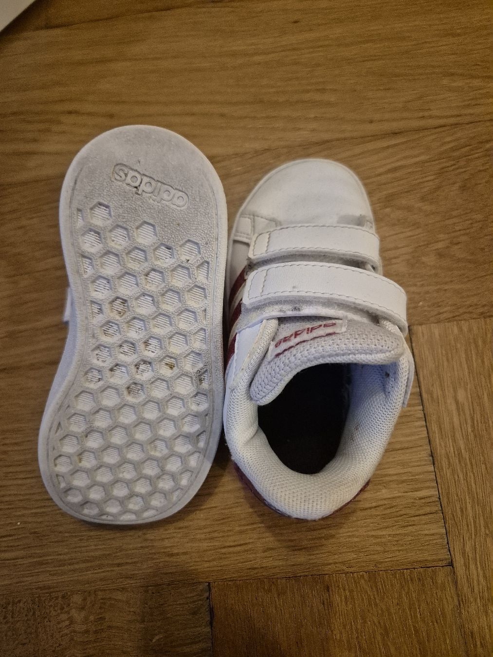 Adidas Scarpe per ragazze: Adidas Schuhe, Gr. 22 – Usato da Zürich venduto da Inanina 2