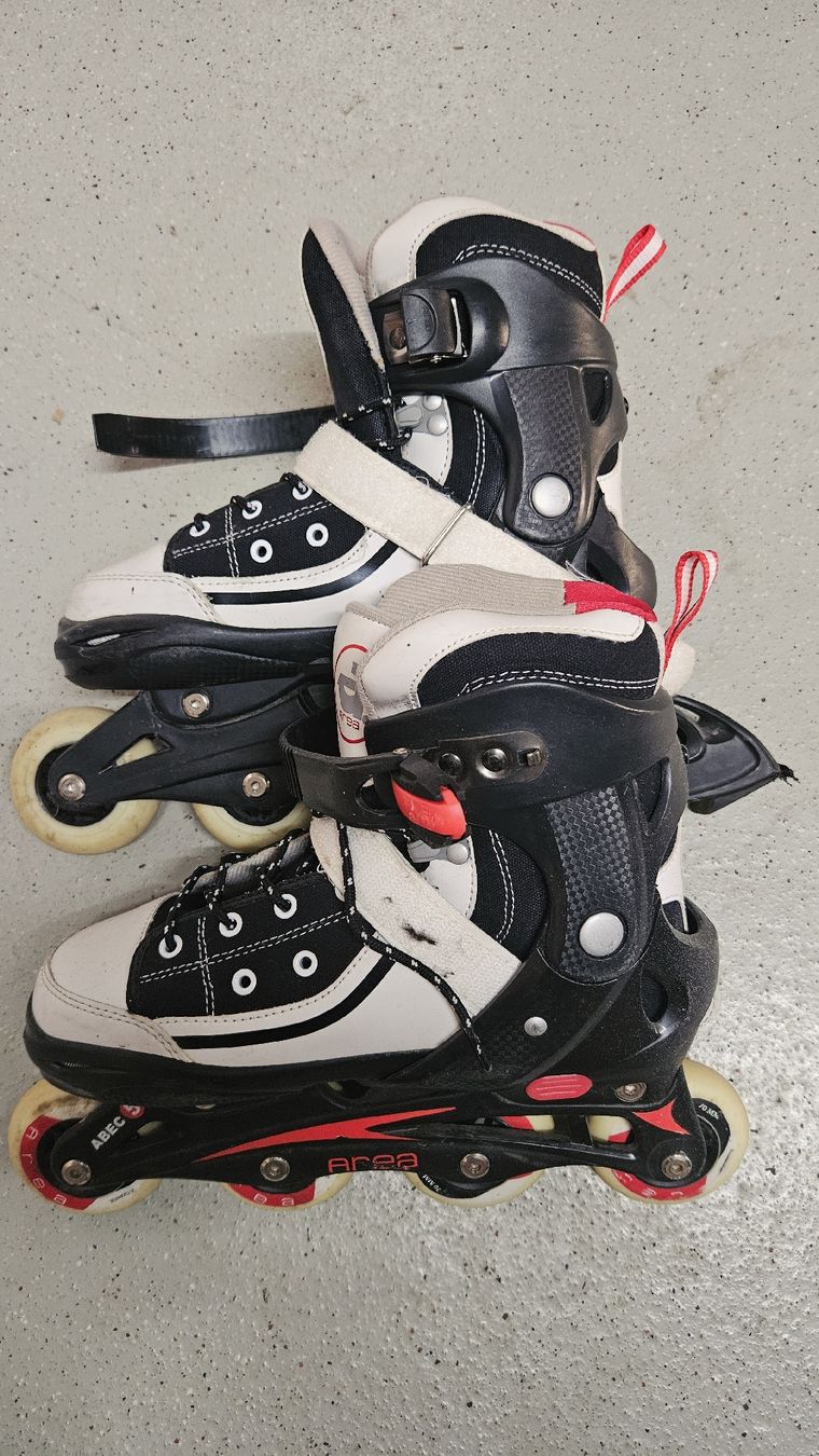 Pattini in linea & Pattini a rotelle: Rollerblade Area taille 35-38 – Usato da Neyruz FR venduto da Philou6 1