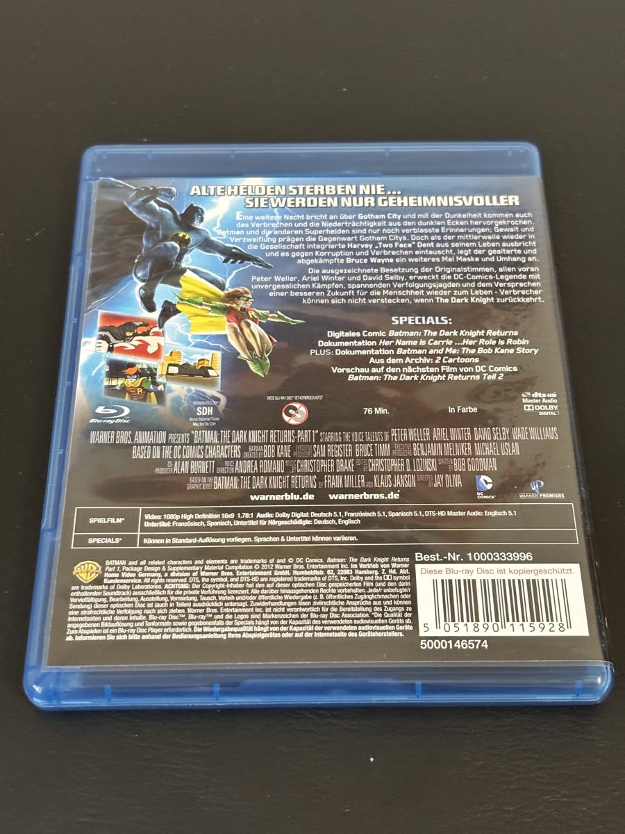 Tutti i DVDs: Batman The Dark Knight Returns Teil 1 Blu-ray – Usato da Luzern venduto da Armastra 1