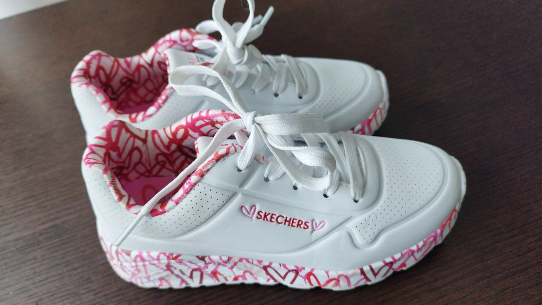 Skechers Scarpe per ragazze: Skechers Schuhe Gr. 31 – Usato da Buchrain venduto da samsam013
