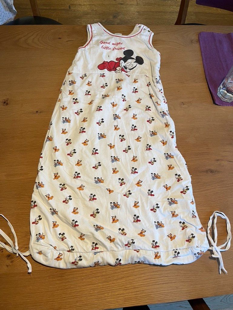 Sacchi a pelo: H&M Schlafsack Disney Mickey Mouse 6 - 12 Monate – Usato da Wolfwil venduto da NewGirl