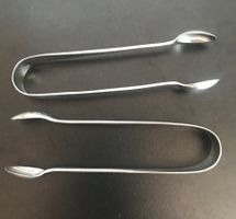 2 Pinces à sucre argent/2 Zuckerzangen/2 Pinze per zucchero