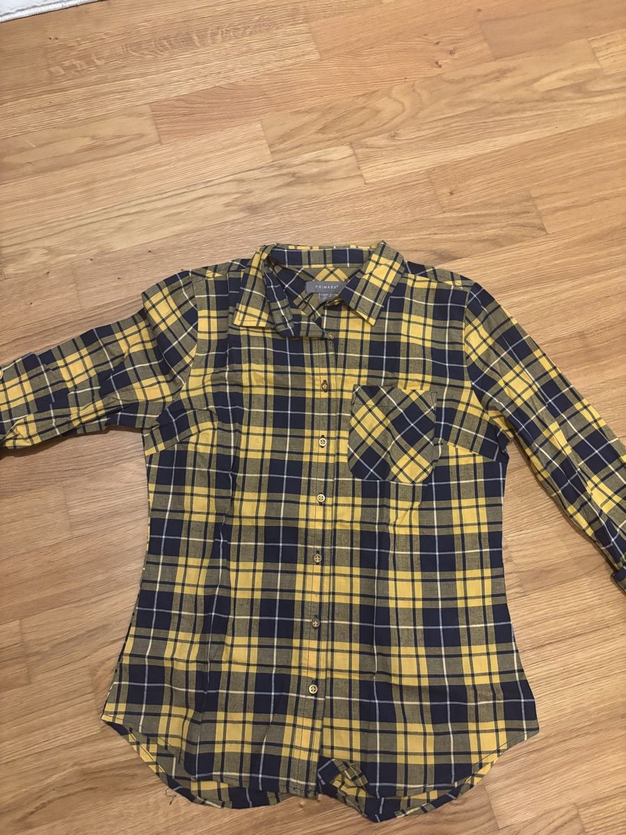 Camicette: Chemise – Usato da Lausanne venduto da Mbama23