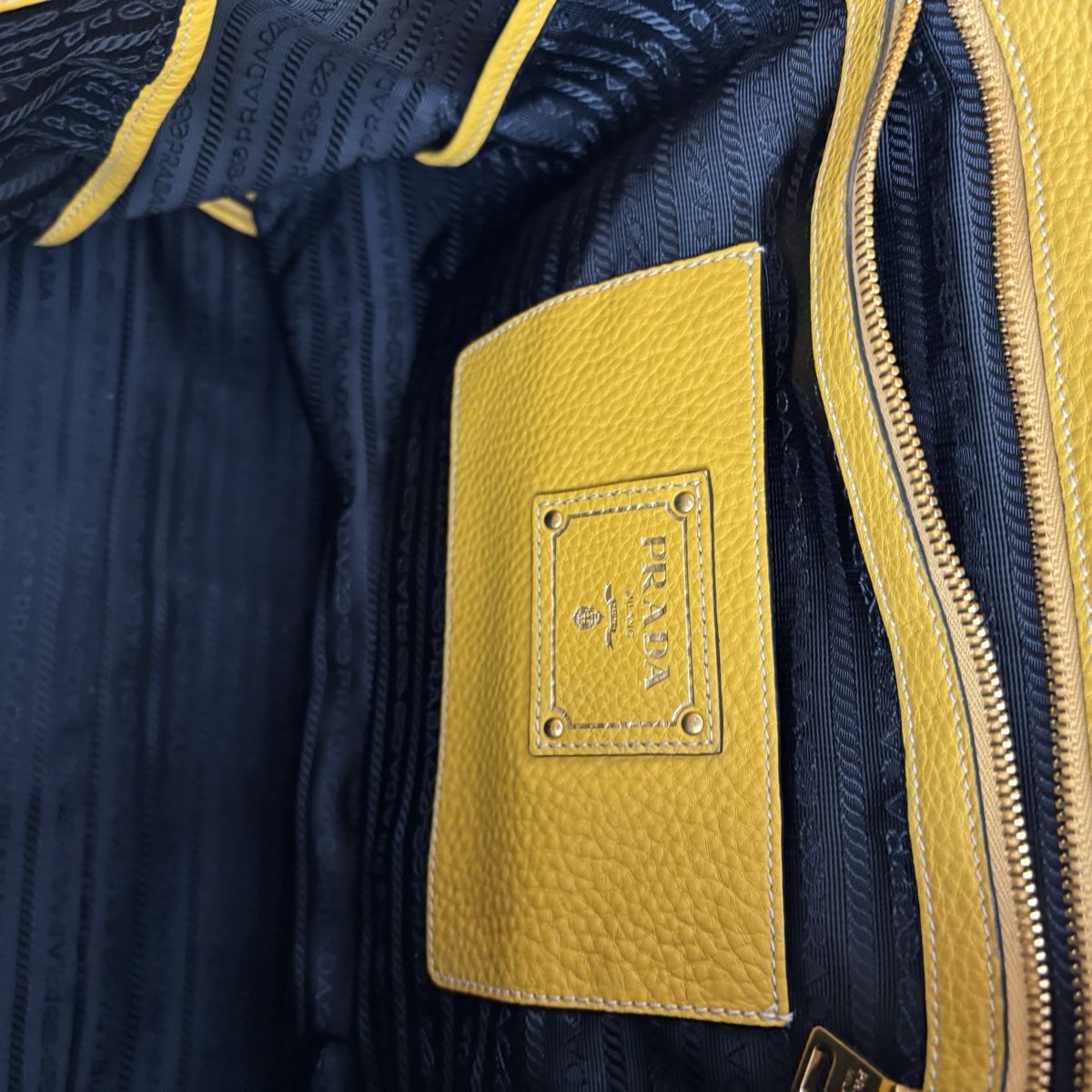 Prada Taschen für Damen: Prada Shopper – Gebraucht aus Biel/Bienne von Eiskristall08 4