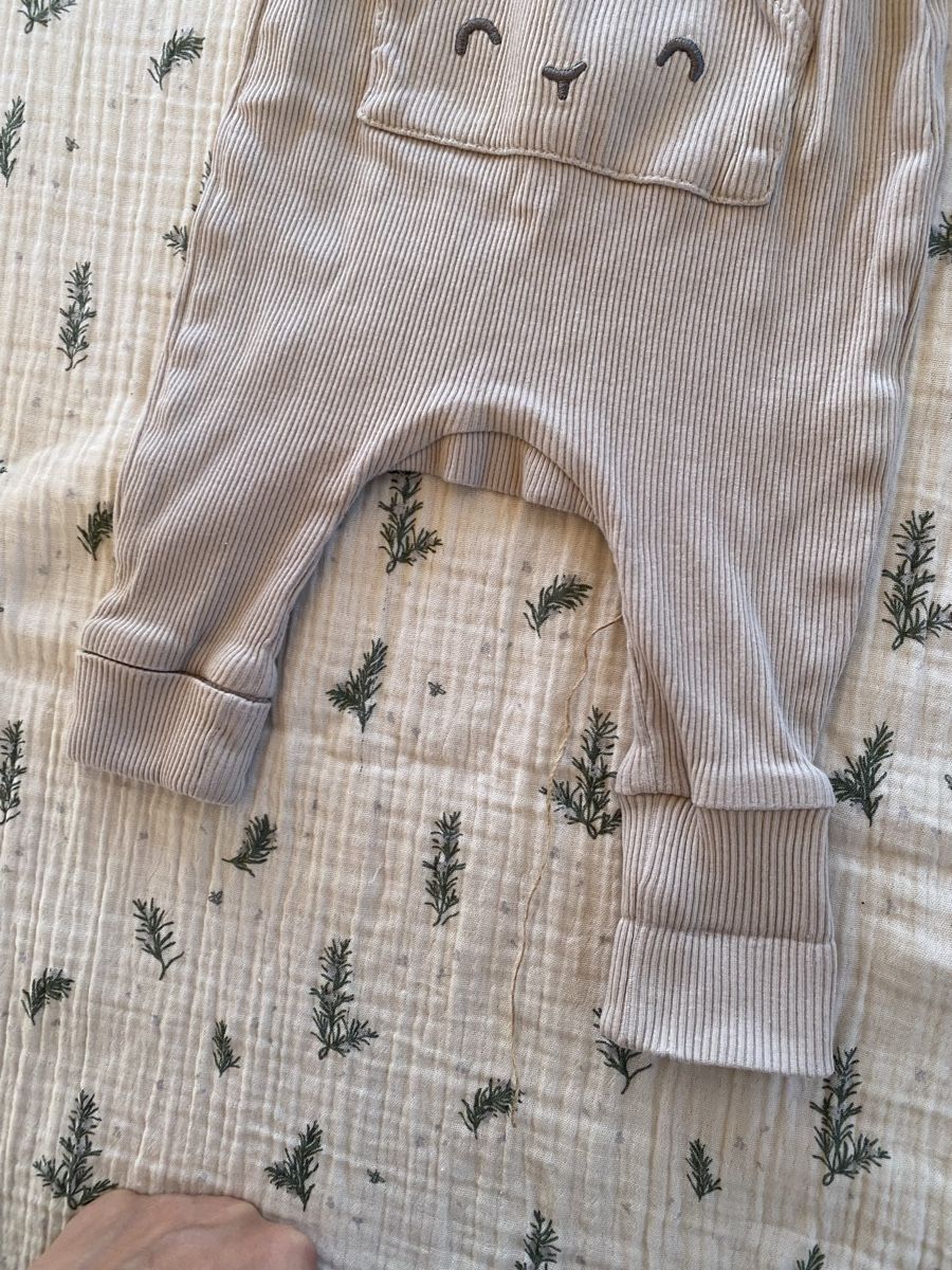 H&M Pagliaccetti: Strampler Latzhose 50 – Usato da Happerswil venduto da angela_schlatt 1