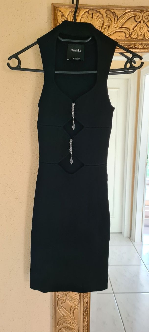 Bershka Vestiti: Bershka Kleid – Usato da Allschwil venduto da Virgo