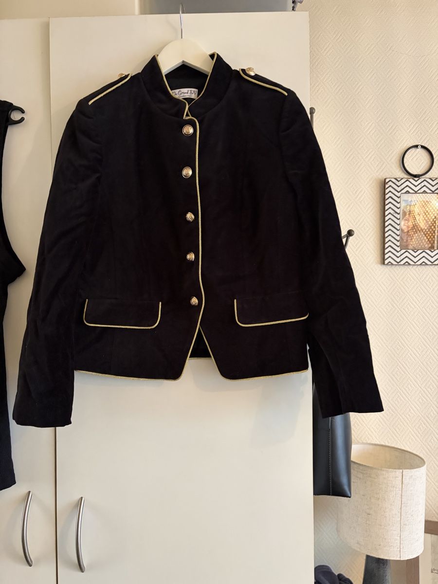 Dorothee Vogel Giacche: Blazer Dorothee Vogel – Usato da Basel venduto da Brunner.T