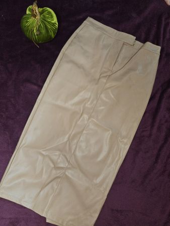 River Island Maxikunstlederrock Gr 14 (UK)