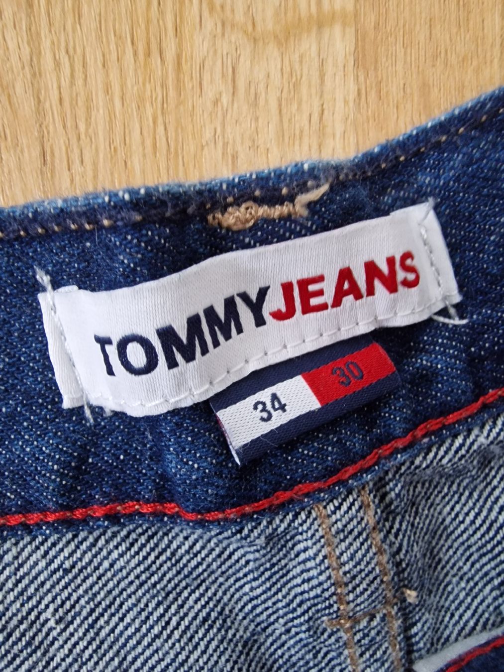Jeans: Tommy Jeans Baggy Gr. 34/30 – Nuovo (secondo la descrizione) da Worblaufen venduto da DD11 2