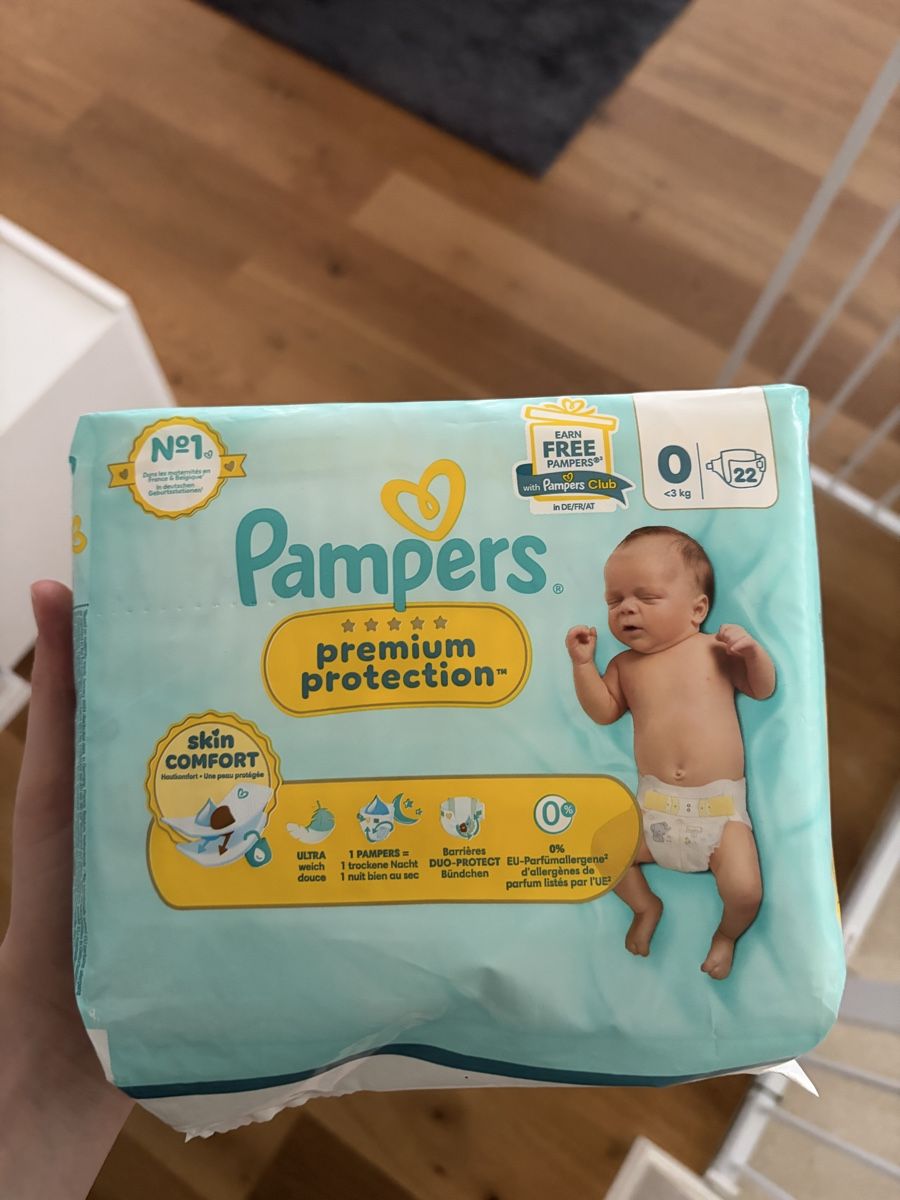 Secchi per pannolini & Pannolini: Pampers premium protection Grösse 0 – Nuovo e nell'imballaggio originale da Ebnat-Kappel venduto da Mila07