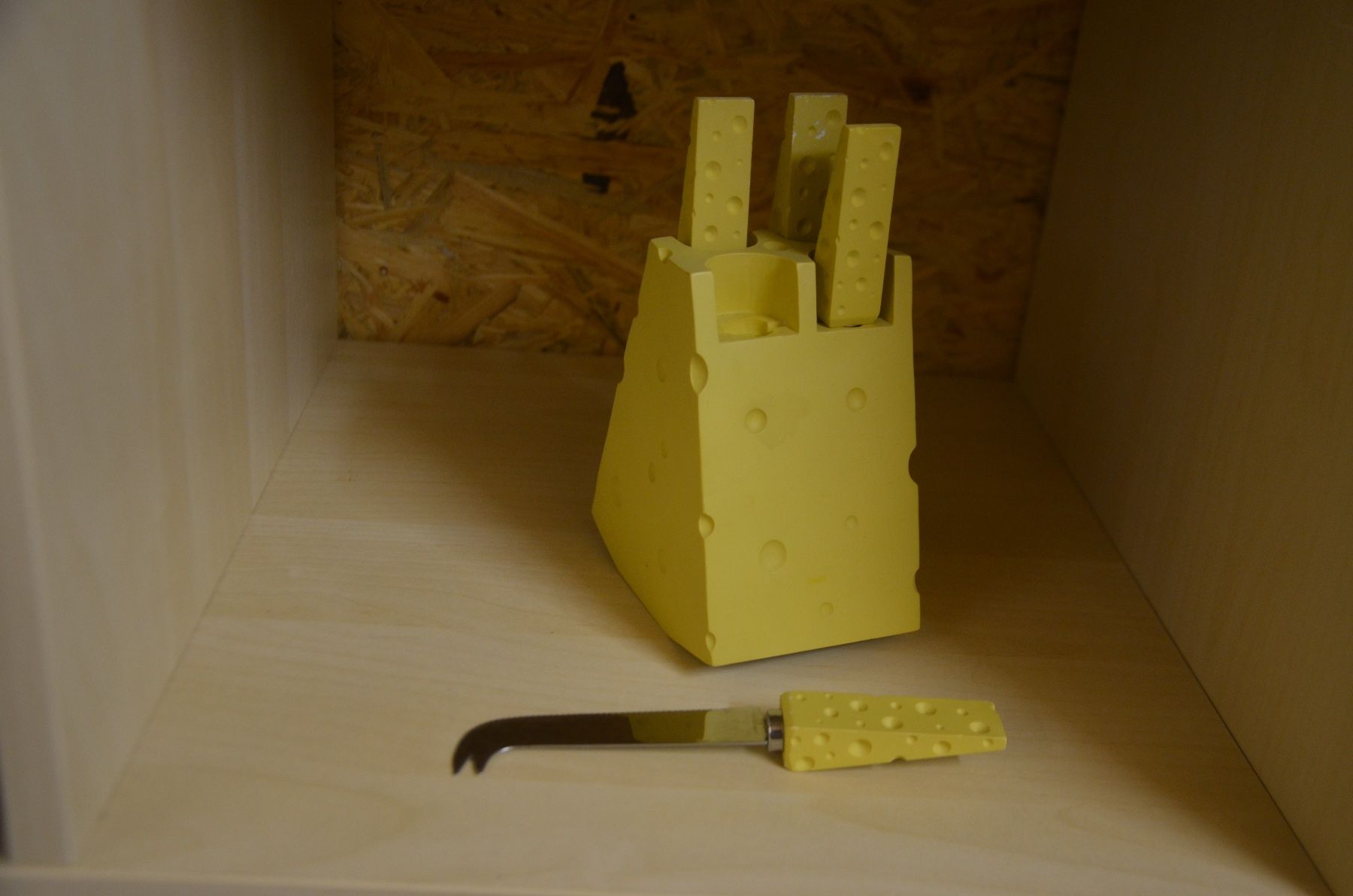 Coltelli da cucina: 4 MESSER FUR KASE – Usato da Chiasso venduto da Dolly015 1