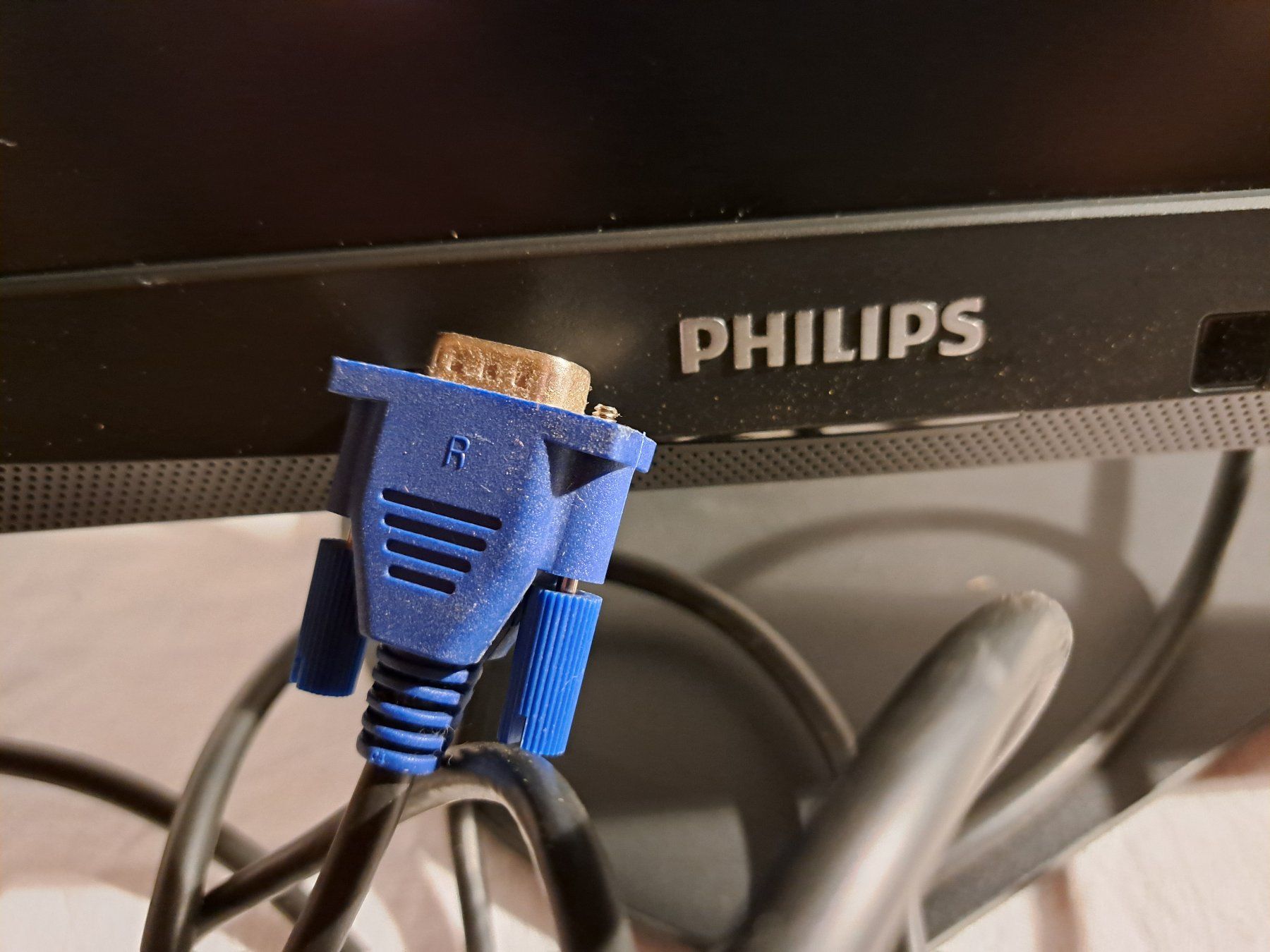 Philips Monitore: ECRAN POUR ORDINATEUR PHILIPS BRILLANCE 241B – Gebraucht aus Fleurier von carlin01 1