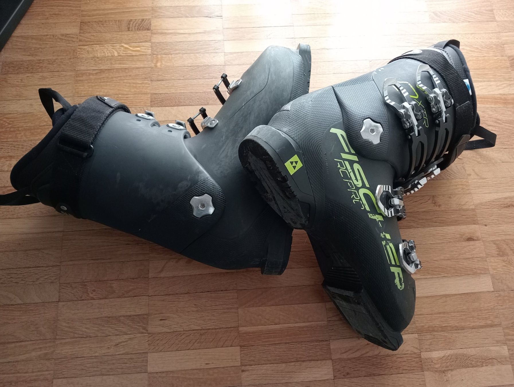 Fischer Scarpe da uomo: Fischer Skischuhe  Gr. 27-27.5 – Usato da Rüfenacht BE venduto da anemask 3