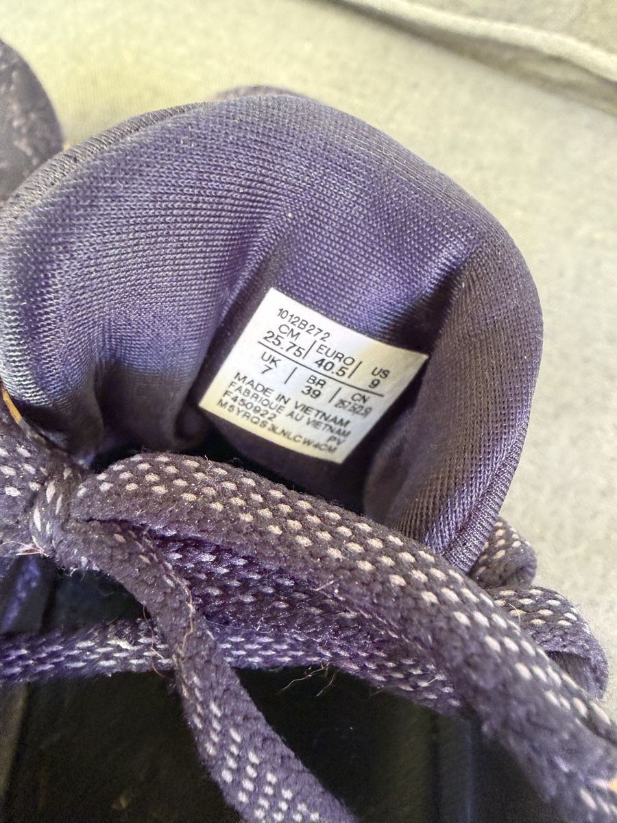 Asics Scarpe da donna: Asics Gel Kayano 29  – Usato da Fällanden venduto da Caramel7 5