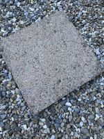 45 Waschbetonplatten 40×40×4 cm, rötlich – 7,2 m²