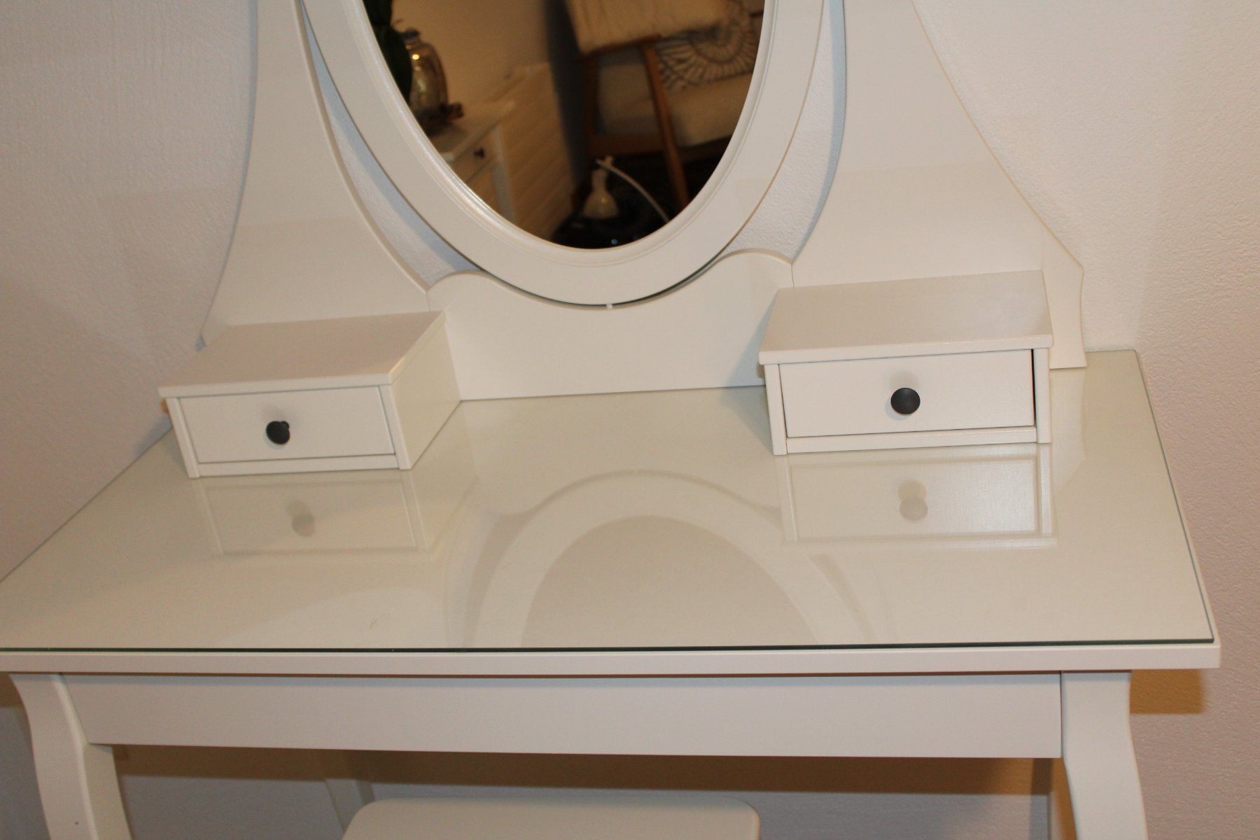 Ikea Tavoli da trucco: Schminktisch (SH) – Usato da Schaan venduto da antikes_und_kurioses 1