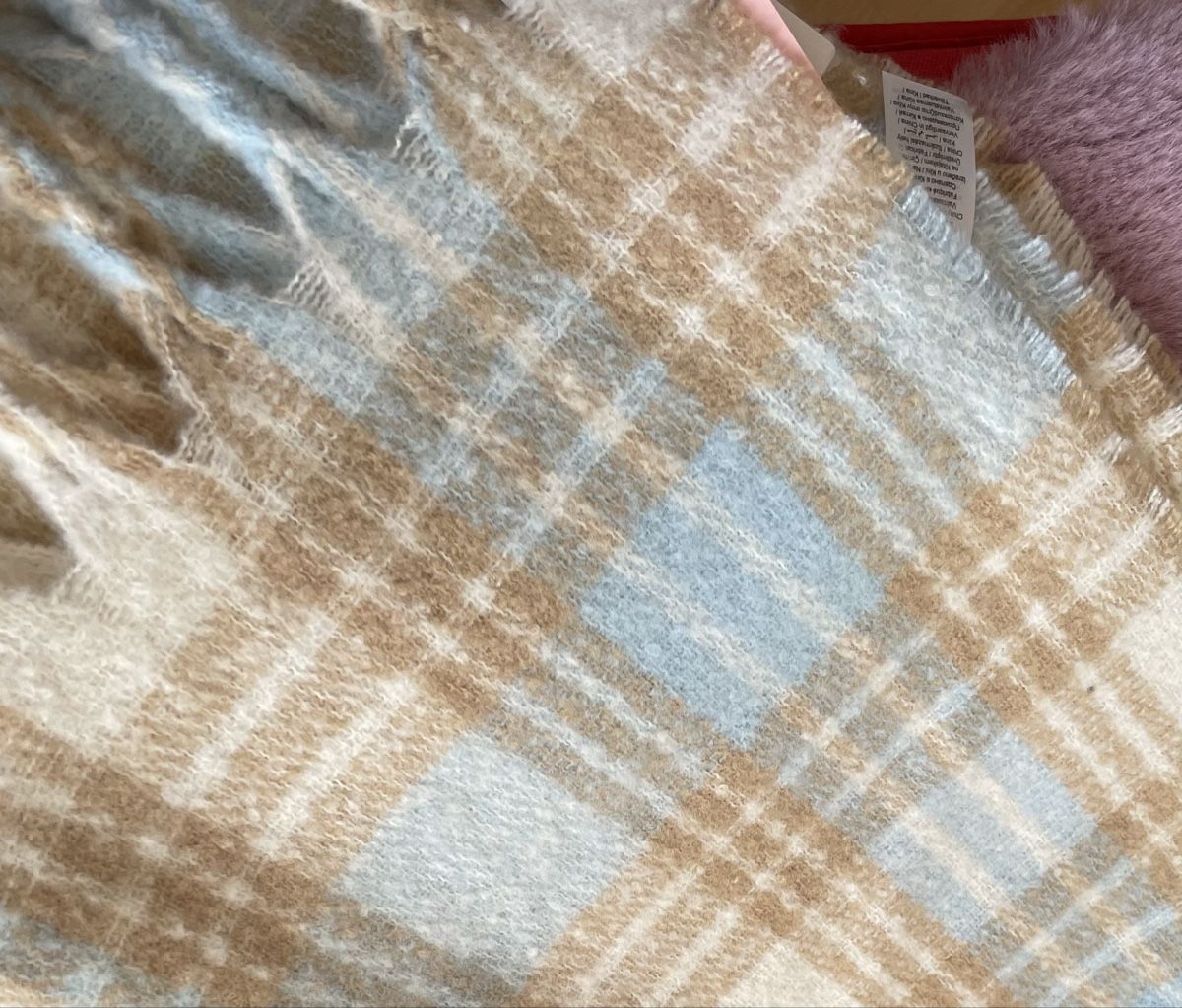 Only Foulards, Tücher & Schals: Schal Only neu – Neu (gemäss Beschreibung) aus Frenkendorf von Pinda4402 1