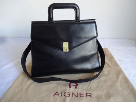 *** AIGNER ** München; Echtleder Hand od. Umhängetasche