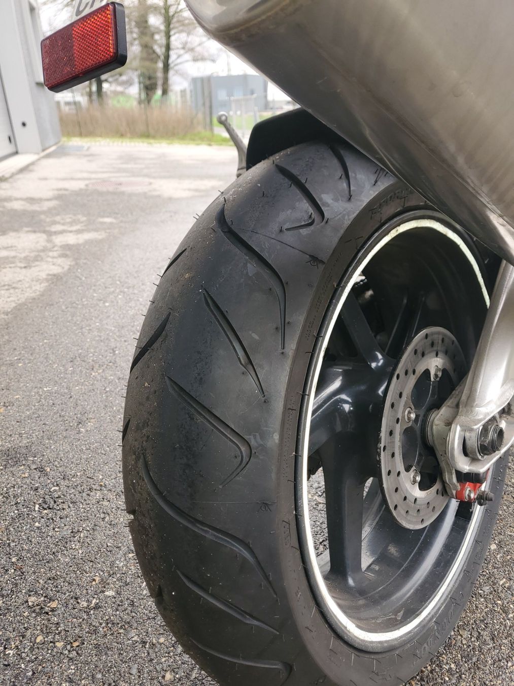 Aprilia Strada: Aprilia RSV 1000 – Usato da Lugano venduto da Bernardino04 2
