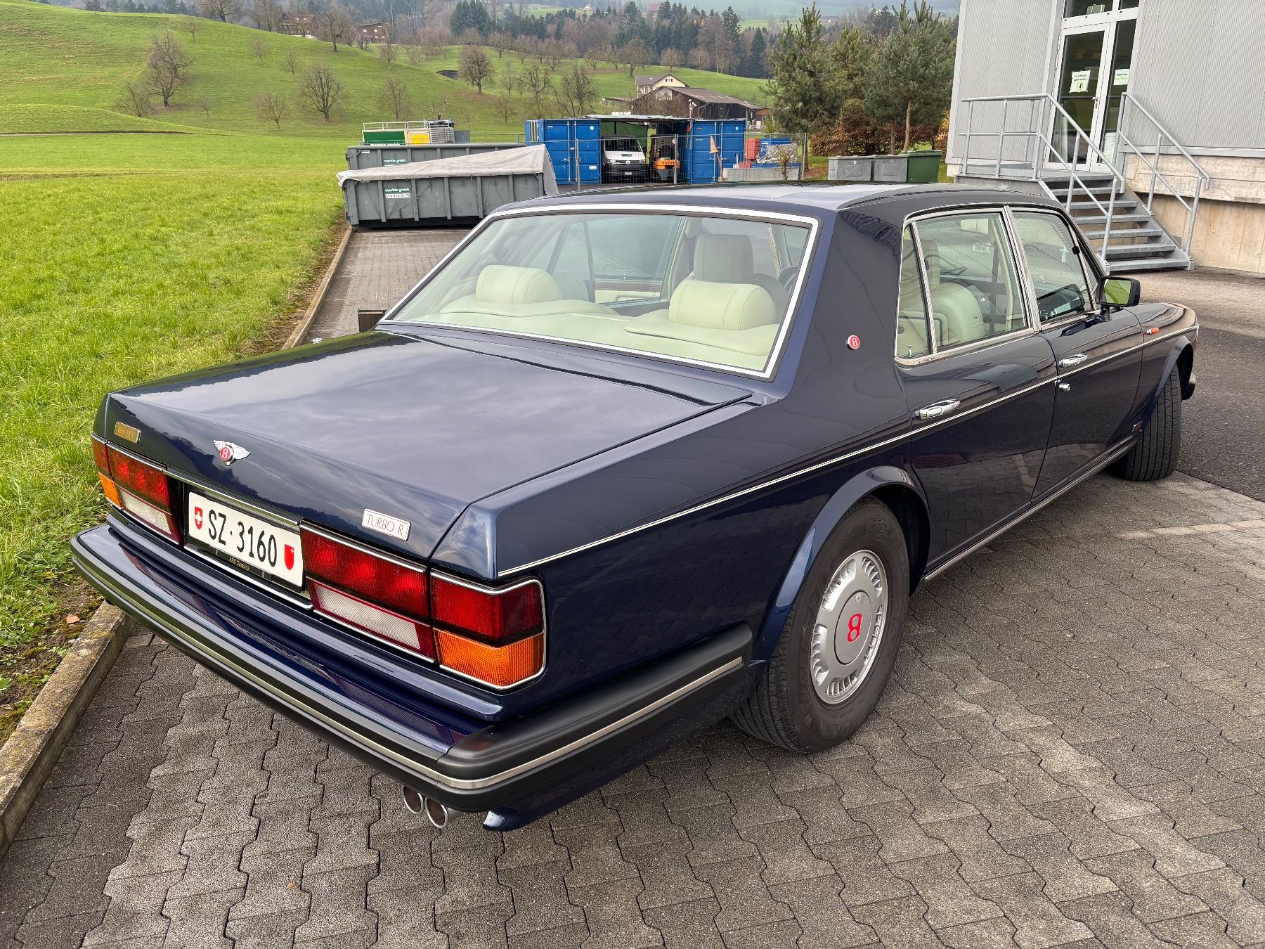 Bentley Automobili: Bentley Turbo R LWB – Usato da Küssnacht am Rigi venduto da Tupolew 7