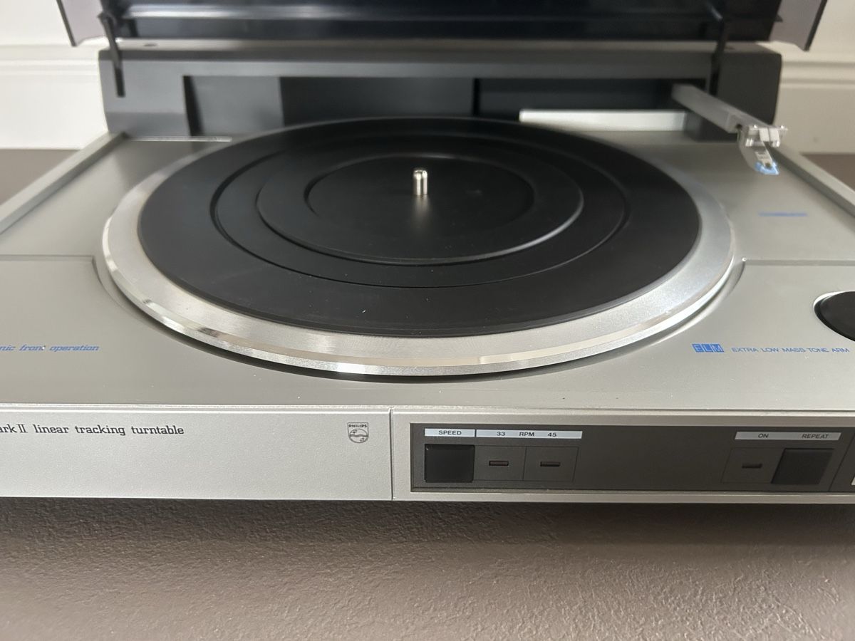 Philips Plattenspieler: Philips FP 146 Mark II Tangential-Plattenspieler – Gebraucht aus Uetendorf von REhome 2