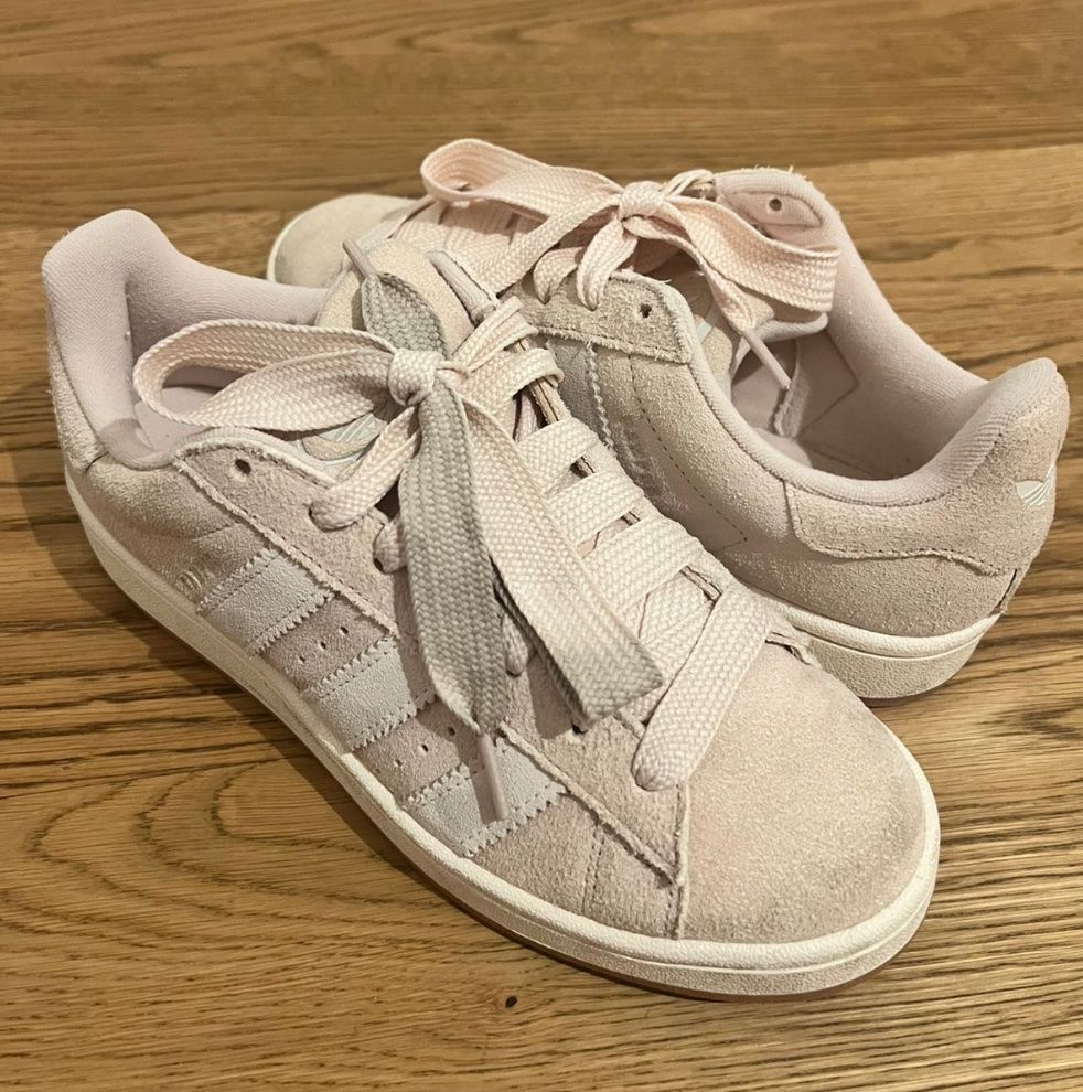 Adidas Chaussures femmes: Adidas light pink campus sneaker – D'occasion à Zürich par yan_h6r5 1