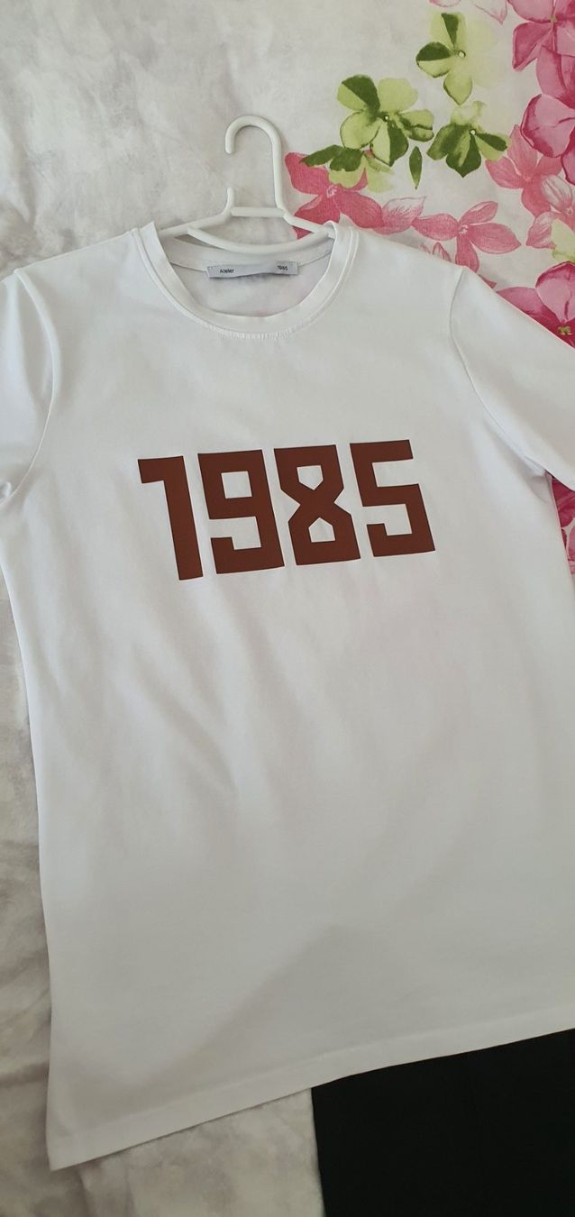 T-Shirts: Atelier 1985 T-shirt – Neu (gemäss Beschreibung) aus Basel von Kristal4 2