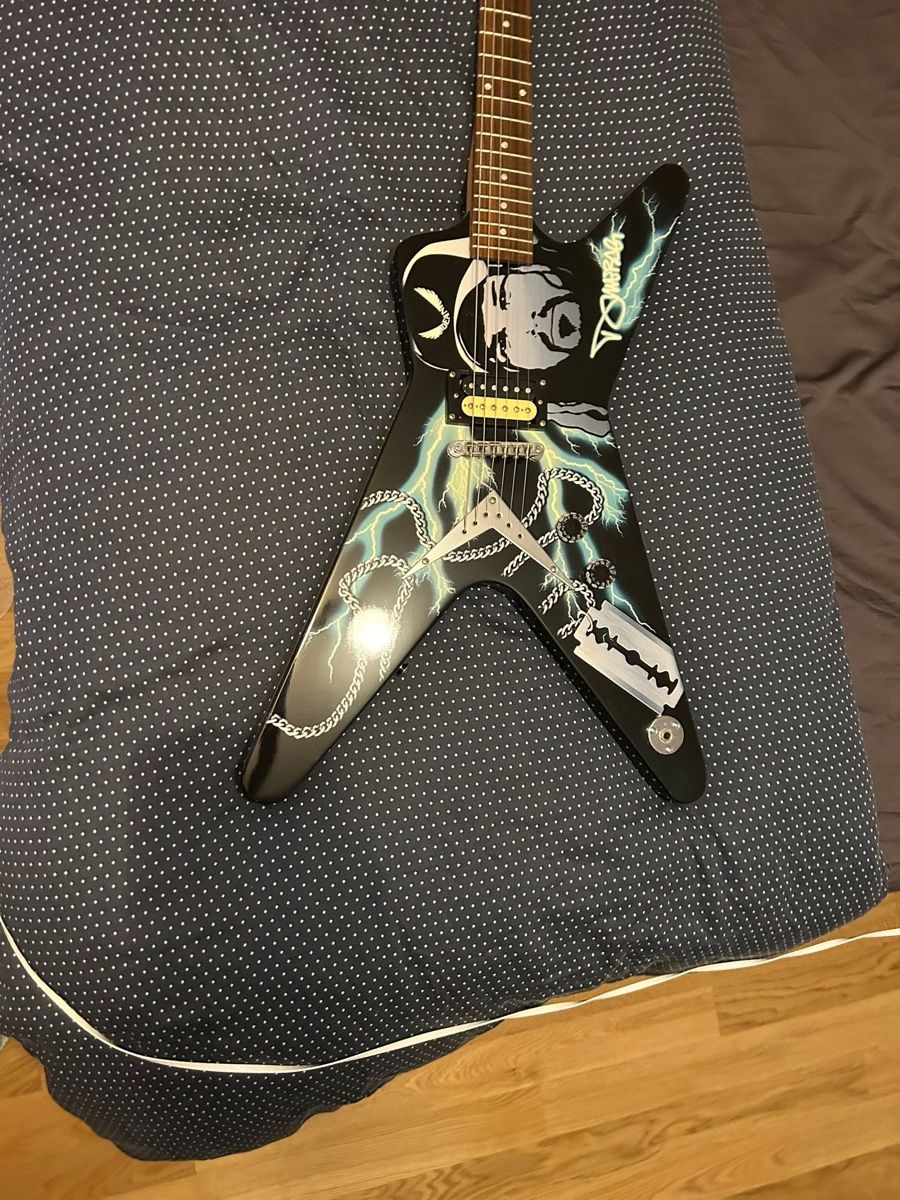 Strumenti musicali: Dean ML Dimebag Darrell Tribute Gitarre – Usato da Köniz venduto da HF_EVO_JTD 1