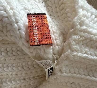 Copricapi, berretti & cappellini: JSXtreme Mütze Beanie Grobstrick Creme – Usato da Zollikerberg venduto da sop_p82l 1