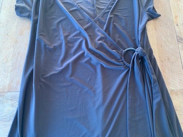 Vestiti: Kleid Kingfield 2XL – Usato da Oberweningen venduto da Bumblebee2 1