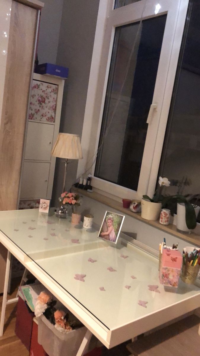 Scrivanie: Schreibtisch von IKEA – Usato da Heerbrugg venduto da hel_xc85 3