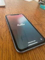iPhone XR 128 GB blau