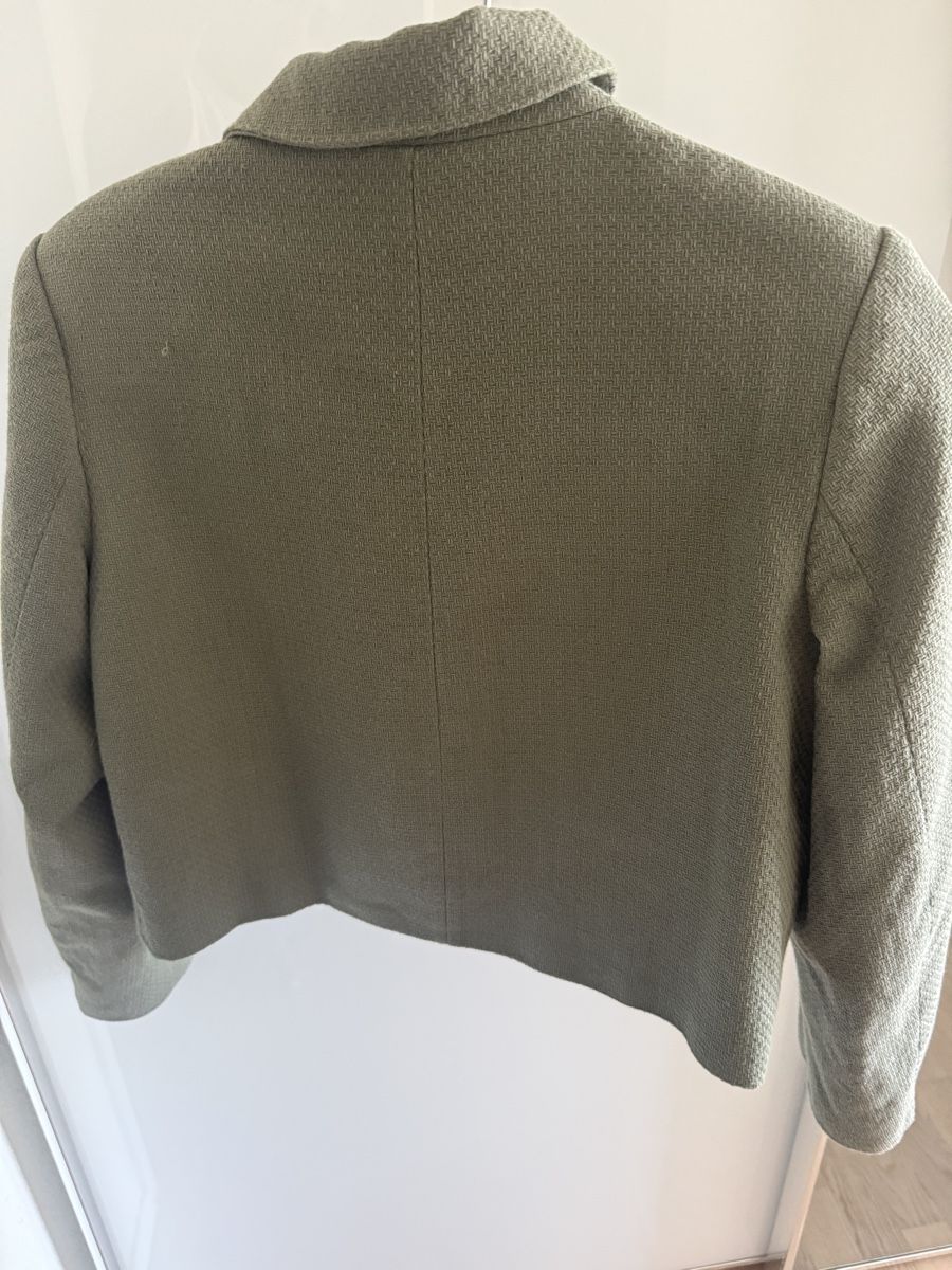 Zara Jacken: Zara Crop Blazer – Gebraucht aus Winterthur von don_fabio 1