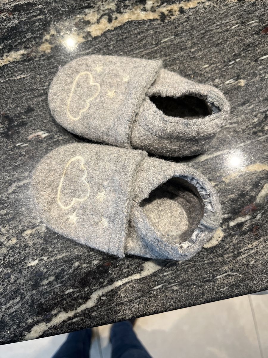 Scarpe per ragazzi: Maximo Hausschuhe – Nuovo (secondo la descrizione) da Riehen venduto da chr_h8fh