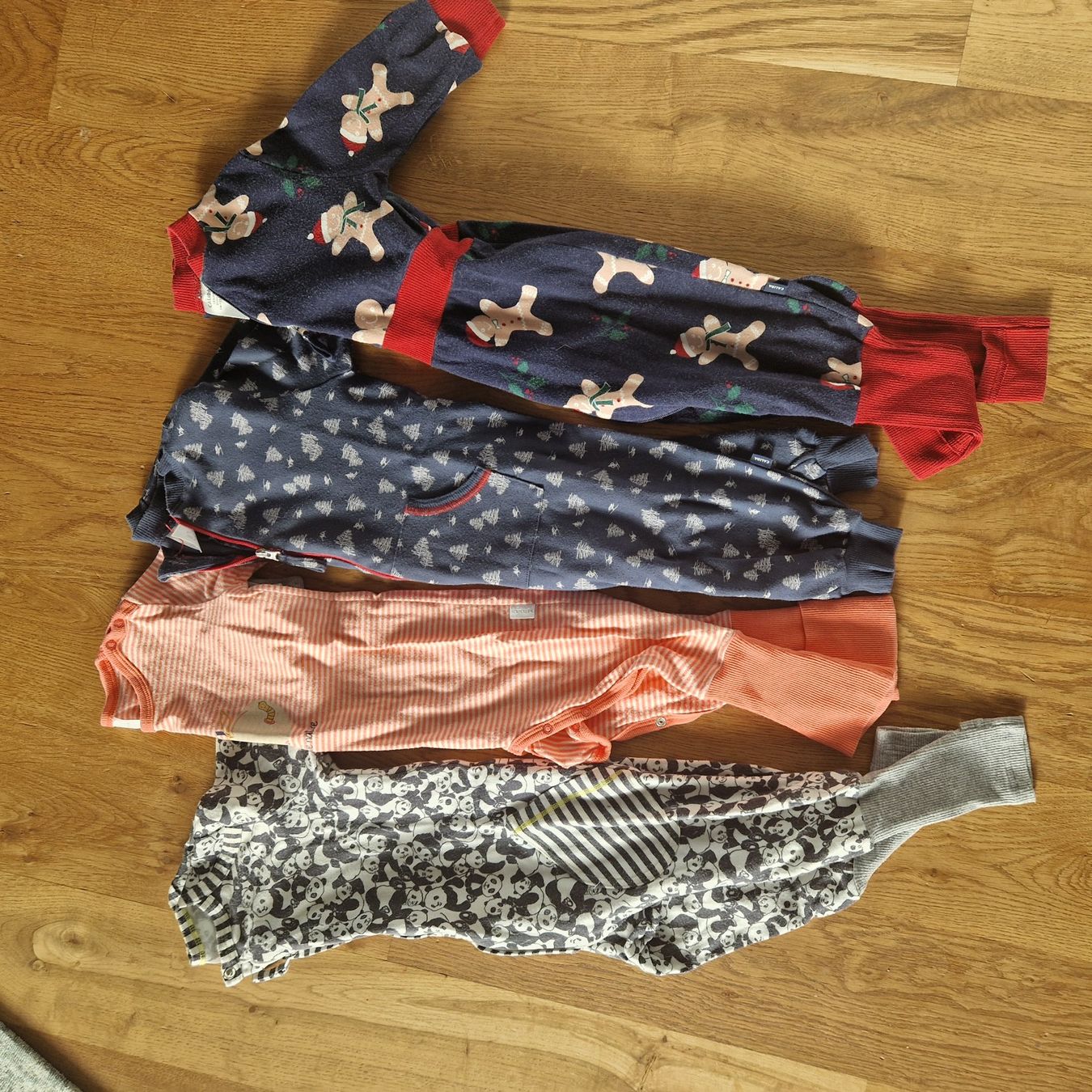 Calida Pigiami: Calida / Schleisser Pyjama Einteiler 68/74 – Usato da Sarnen venduto da C_Bolt 1
